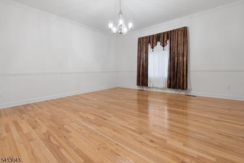 3 Manchur Court Raritan NJ 08822