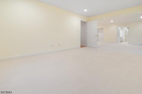 3 Manchur Court Raritan NJ 08822