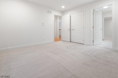 3 Manchur Court Raritan NJ 08822