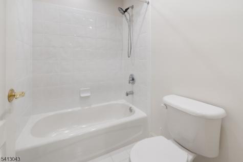 3 Manchur Court Raritan NJ 08822