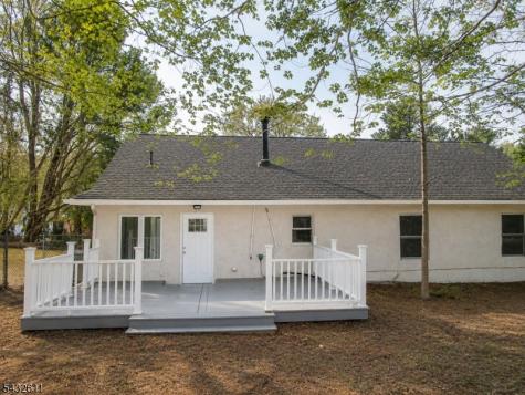 7 Lorettacong Drive Jefferson NJ 07849