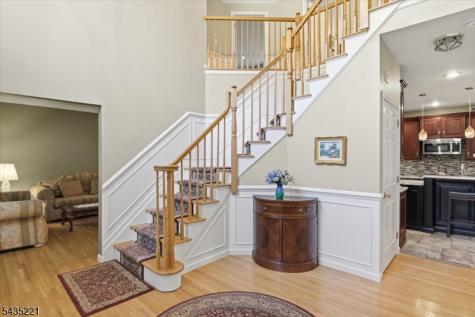 7 Natures Court Mount Olive NJ 07836