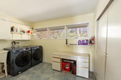 34 Long Ridge Road Parsippany-troy Hills NJ 07869