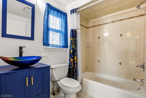 50 Reservoir Place Belleville NJ 07109
