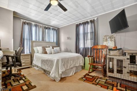 53 Wilcox Avenue East Orange NJ 07018