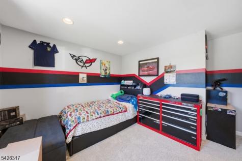 6 Woodport Avenue Jefferson NJ 07849