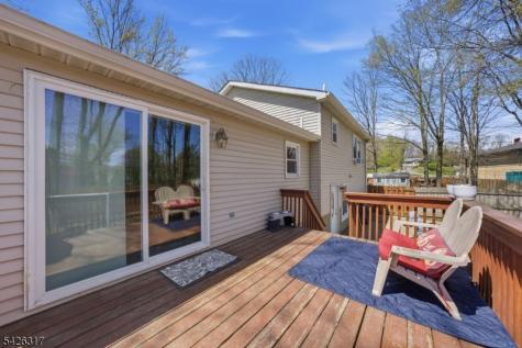 6 Woodport Avenue Jefferson NJ 07849