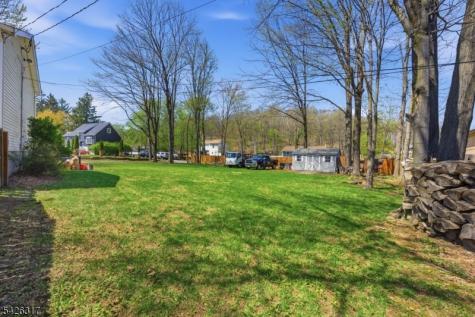 6 Woodport Avenue Jefferson NJ 07849