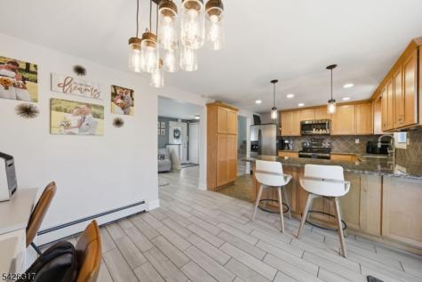 6 Woodport Avenue Jefferson NJ 07849