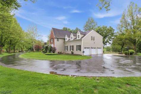 2 Deer Run Clinton NJ 08833