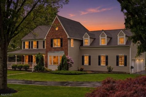 2 Deer Run Clinton NJ 08833