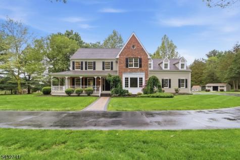 2 Deer Run Clinton NJ 08833