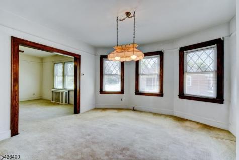 247 N 4th Avenue Manville NJ 08835