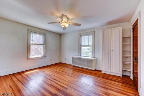 247 N 4th Avenue Manville NJ 08835