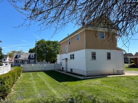 247 N 4th Avenue Manville NJ 08835