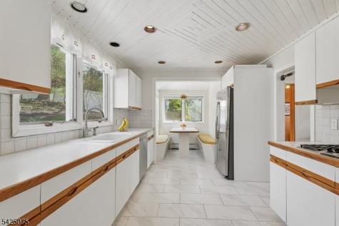 111 Parsonage Hill Road Millburn NJ 07078