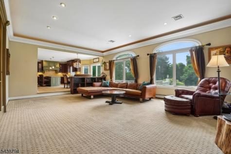 30 Dogwood Drive Readington NJ 08889