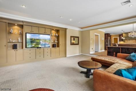 30 Dogwood Drive Readington NJ 08889