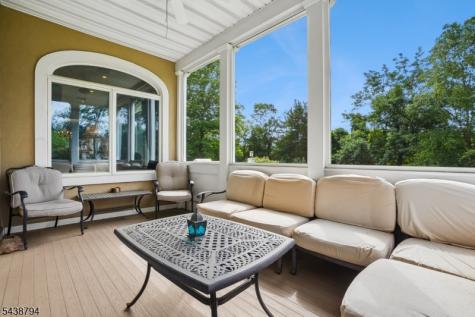 30 Dogwood Drive Readington NJ 08889