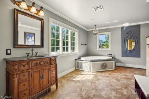 30 Dogwood Drive Readington NJ 08889
