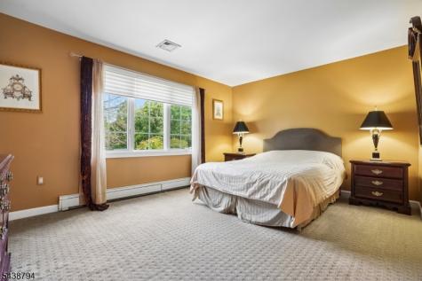 30 Dogwood Drive Readington NJ 08889
