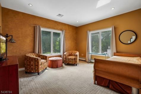 30 Dogwood Drive Readington NJ 08889