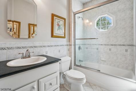 30 Dogwood Drive Readington NJ 08889
