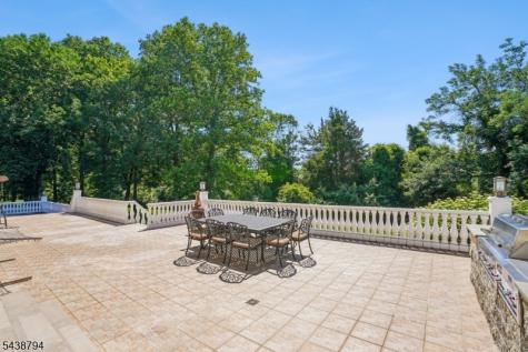 30 Dogwood Drive Readington NJ 08889