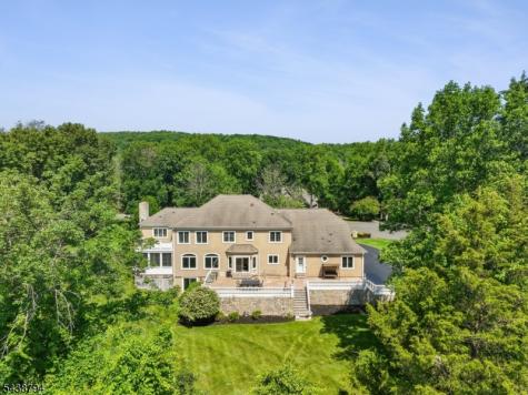 30 Dogwood Drive Readington NJ 08889