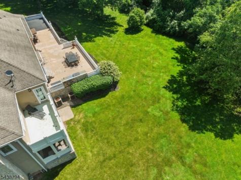 30 Dogwood Drive Readington NJ 08889