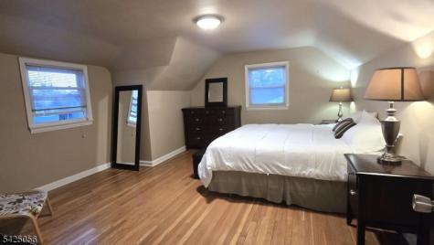 446 Maple Hill Drive Hackensack NJ 07601
