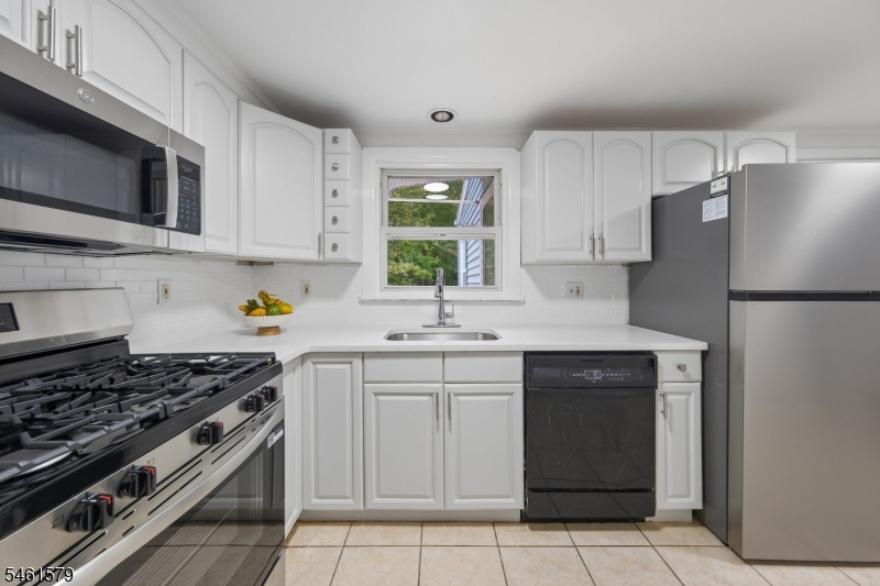 31 Glenview Drive West Orange NJ 07052