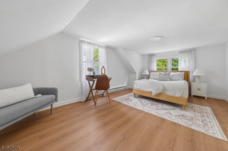 31 Glenview Drive West Orange NJ 07052