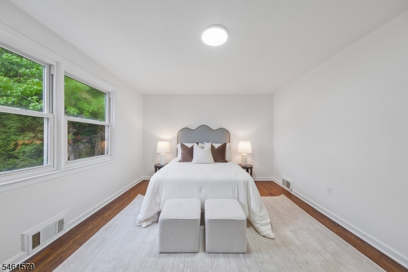 31 Glenview Drive West Orange NJ 07052