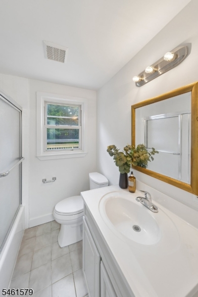 31 Glenview Drive West Orange NJ 07052