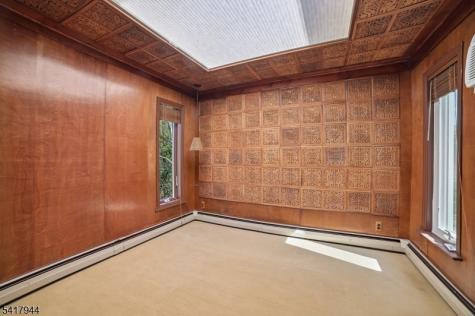 67 Sun Valley Way Morris Plains NJ 07950
