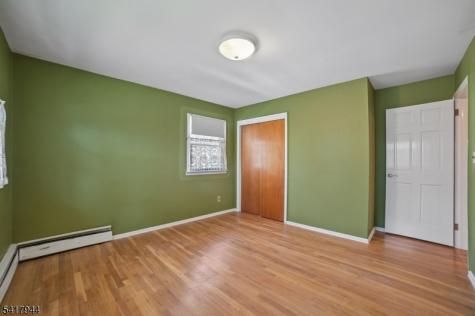 67 Sun Valley Way Morris Plains NJ 07950