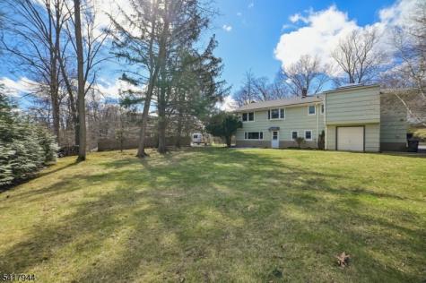 67 Sun Valley Way Morris Plains NJ 07950