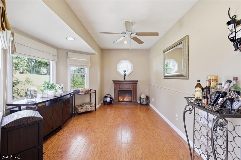 12 Norfolk Road Franklin NJ 08873