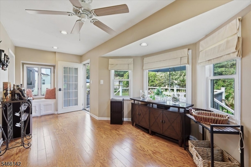 12 Norfolk Road Franklin NJ 08873