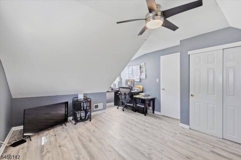 12 Norfolk Road Franklin NJ 08873