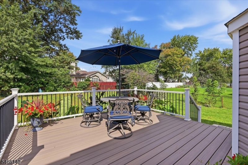 12 Norfolk Road Franklin NJ 08873