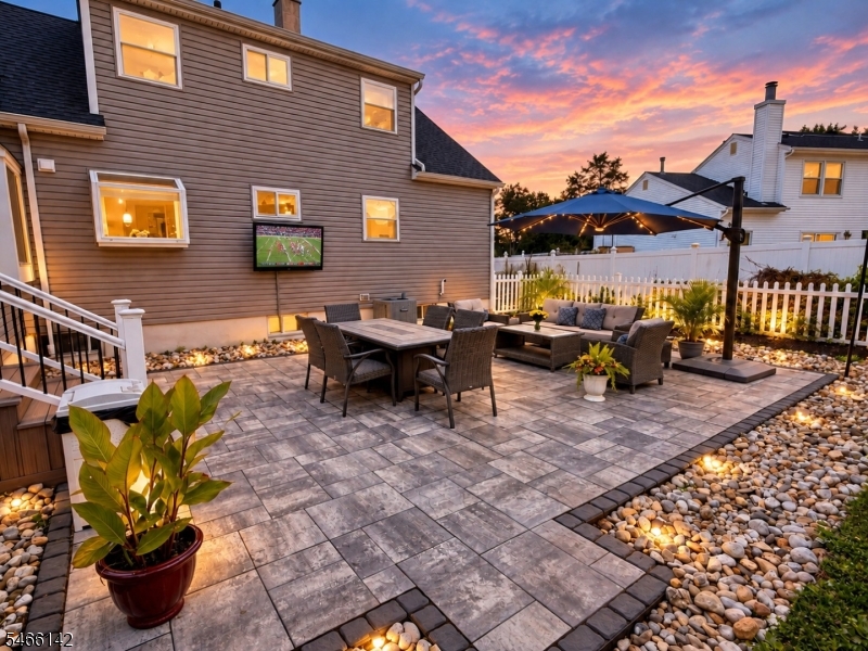12 Norfolk Road Franklin NJ 08873