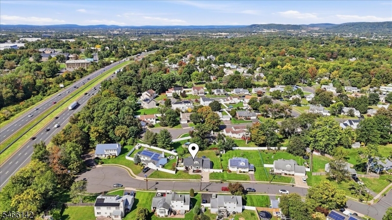 12 Norfolk Road Franklin NJ 08873