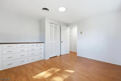 12 Watergate Drive High Bridge NJ 08829