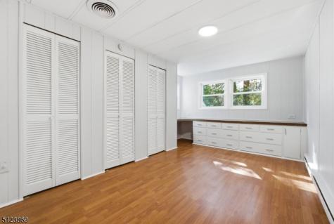 12 Watergate Drive High Bridge NJ 08829