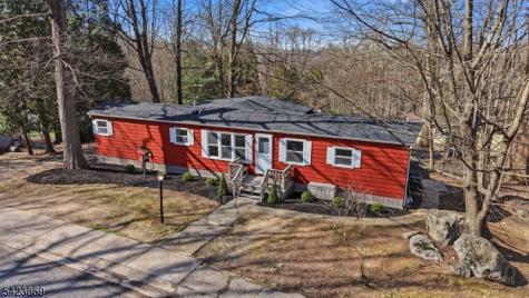 12 Watergate Drive High Bridge NJ 08829