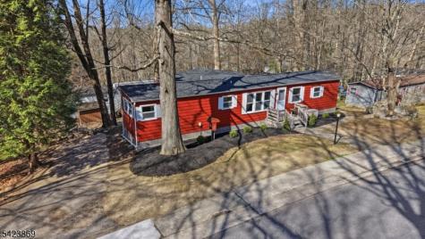 12 Watergate Drive High Bridge NJ 08829
