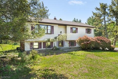 6 Struble Place Wantage NJ 07461