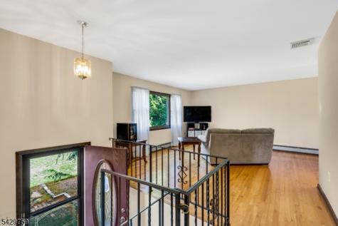 6 Struble Place Wantage NJ 07461